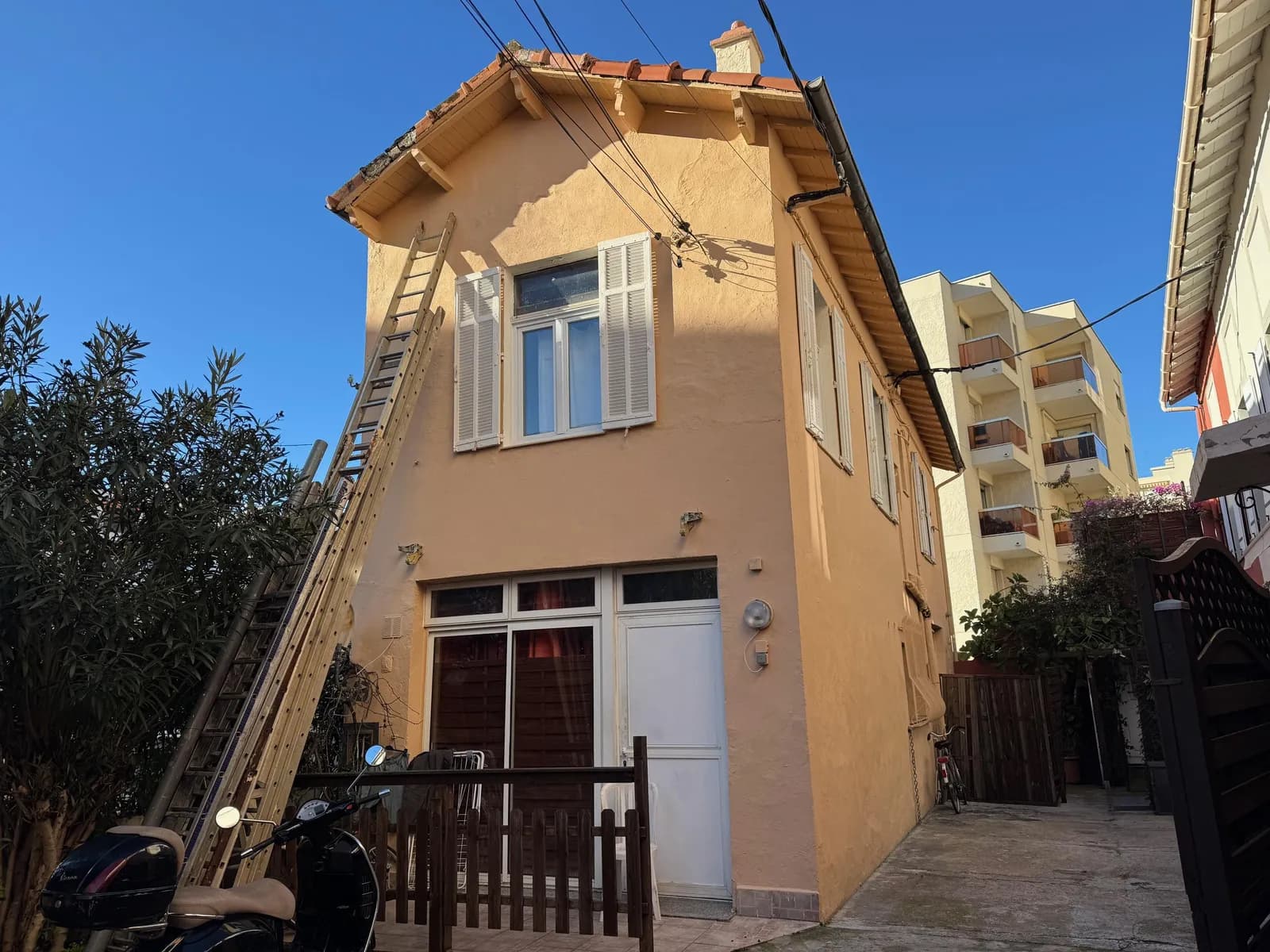 Immeuble de rapport 5 pièces 130 m² - Photo 1