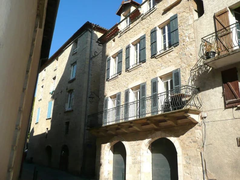 Immeuble de rapport 155 m² - Photo 1