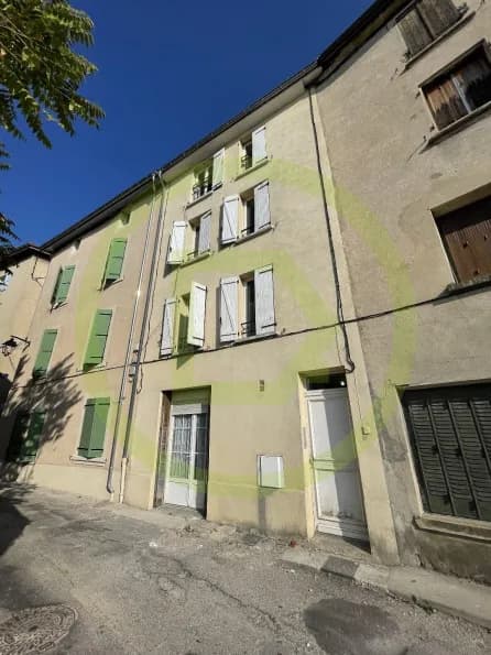 Immeuble 63 m² - Photo 1