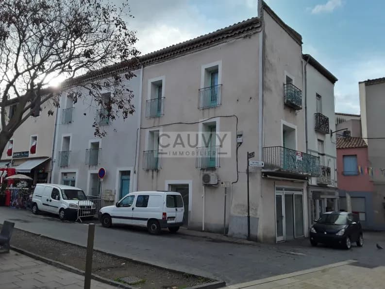 Immeuble 300 m² - Photo 1