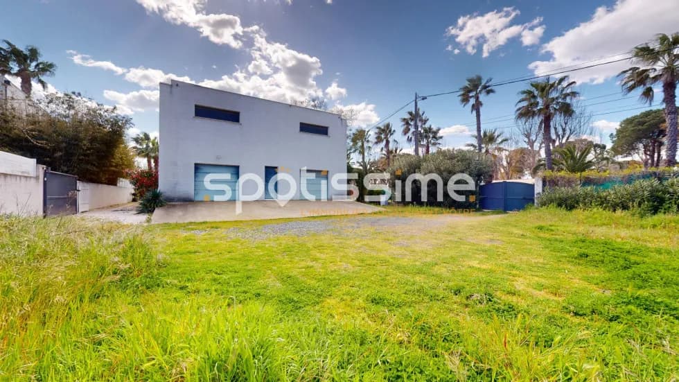 Immeuble 328 m² - Photo 1