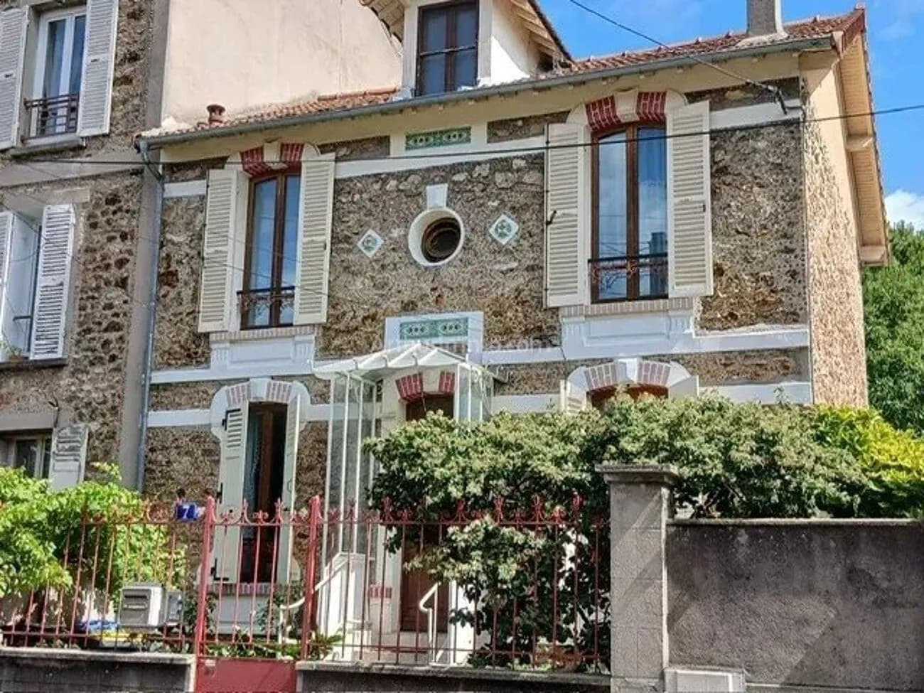 Immeuble de rapport 5 pièces 95 m² - Photo 1