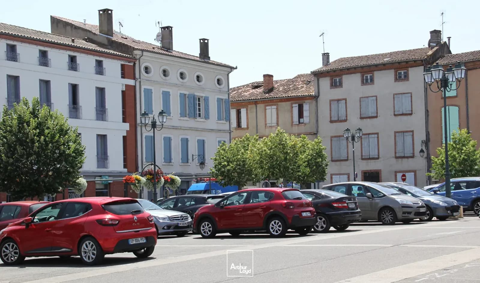 Investissement clé en main en plein coeur de Moissac - Photo 1