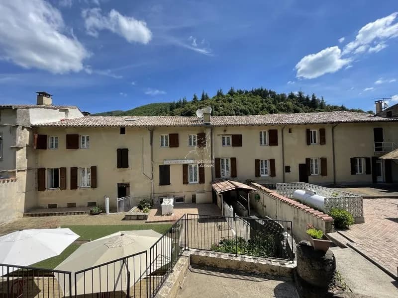 Maison - Photo 1