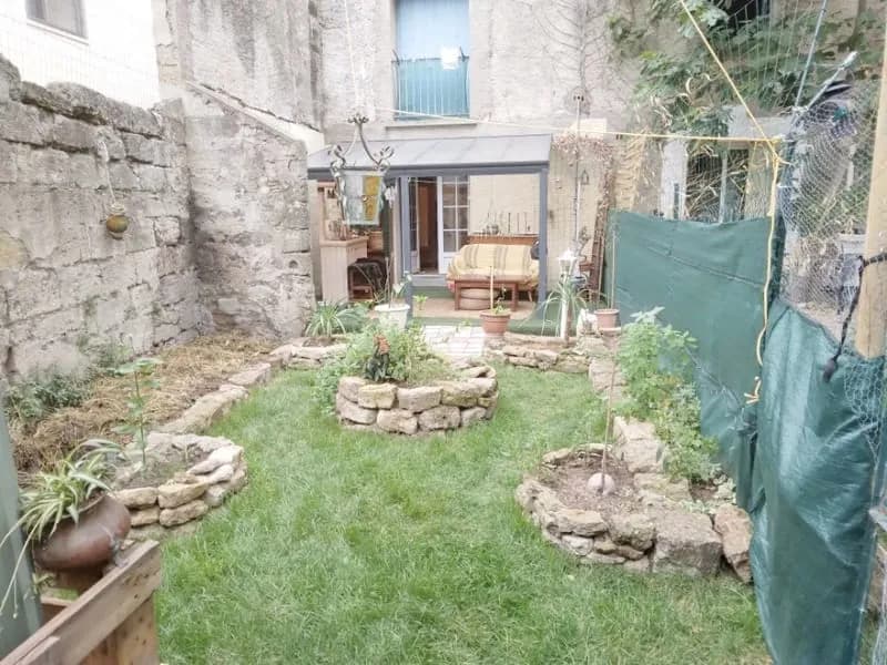 Immeuble - Photo 1