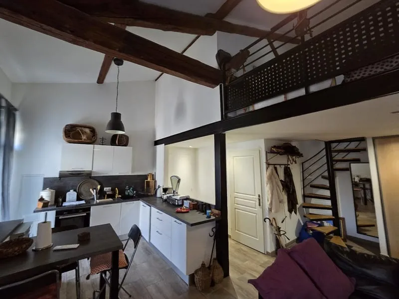 Immeuble - Photo 1