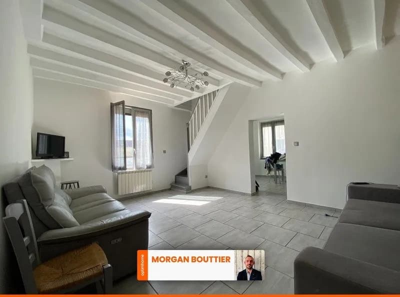 Ensemble immobilier de deux maisons à VERNANTES (49) - Photo 1