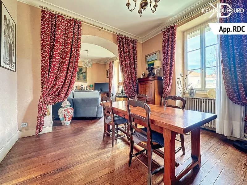Ensemble immobilier de 290M² à AUBENAS - Photo 1