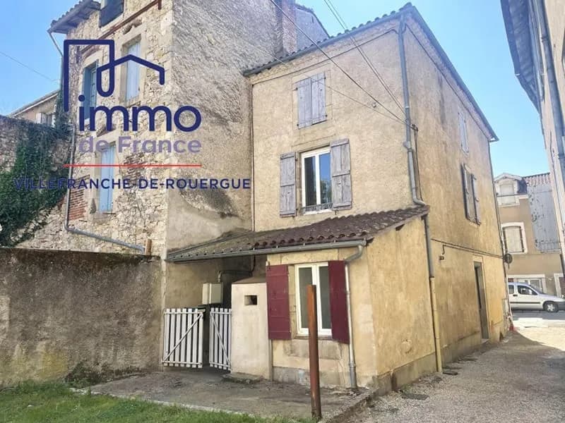 Immeuble avec parking, double garage et jardin - Photo 1