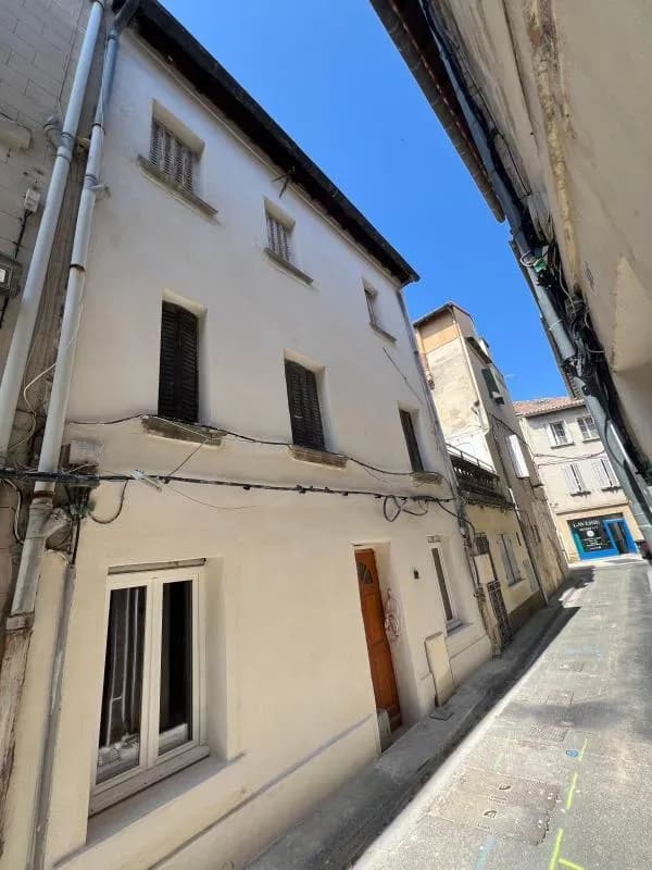 # AVIGNON INTRA-MUROS - IMMEUBLE DE RAPPORT À FINALISER - OPPORTUNITÉ D'INVESTISSEMENT - Photo 1