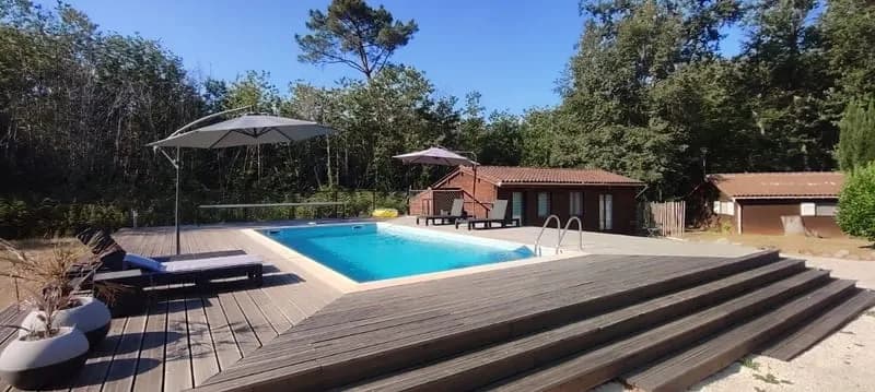 LALINDE, SUPERBE ENSEMBLE IMMOBILIER RÉNOVÉ, SITUÉ DANS UN ENVIR - Photo 1