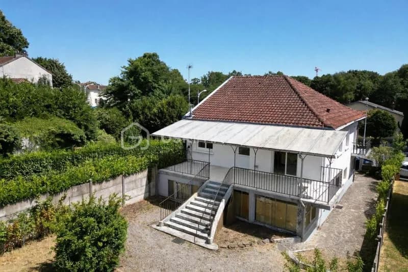 Ensemble Immobilier de 142m² - Photo 1