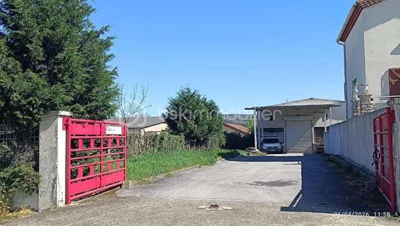 Batiment+garages+terrain - Photo 1