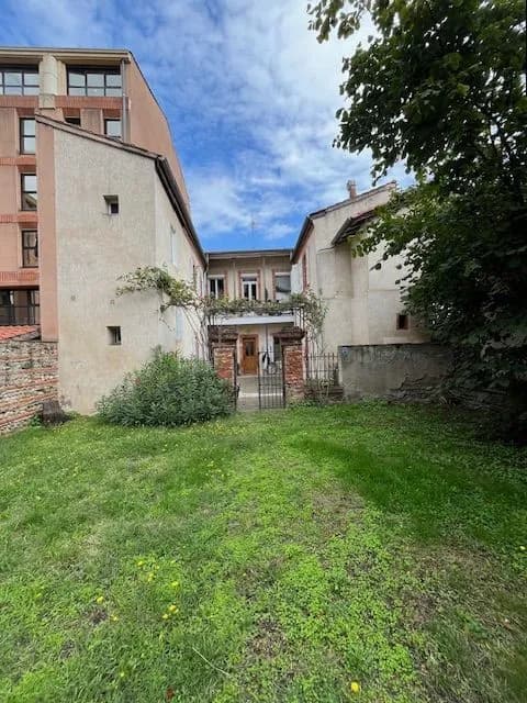 Immeuble - 230m ² - Photo 1