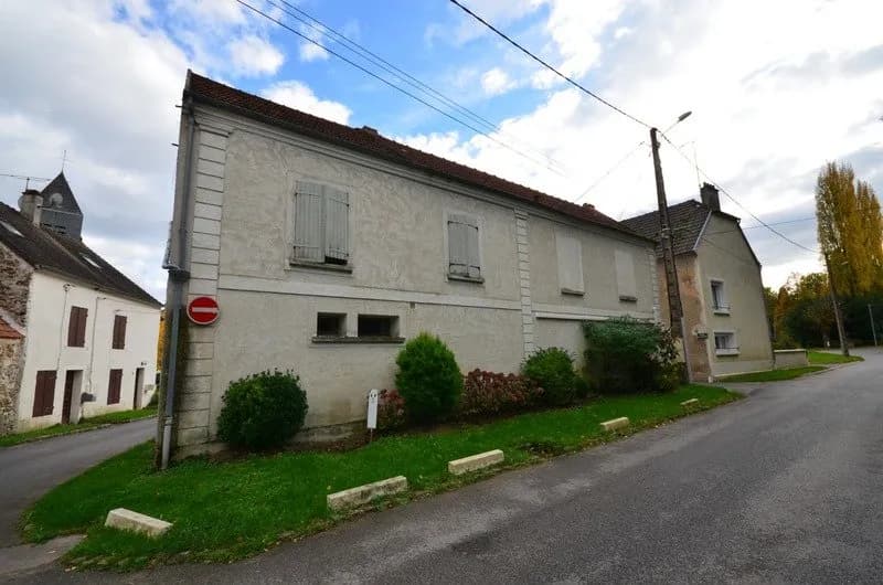 CONDÉ EN BRIE (02) à vendre immeuble de rapport - Photo 1