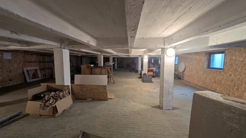 Immeuble à vendre à Calais avec de nombreuses possibilités - Photo 1