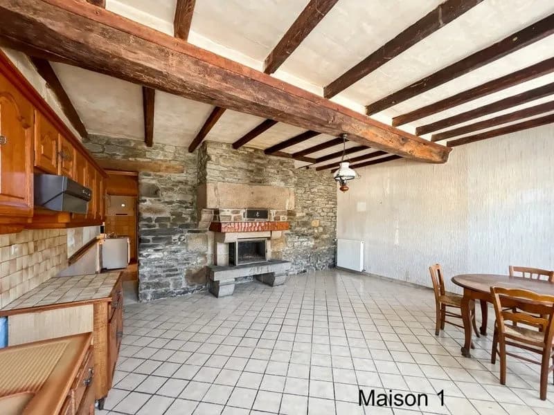 Ensemble immobilier- Commune de Cuves - Photo 1
