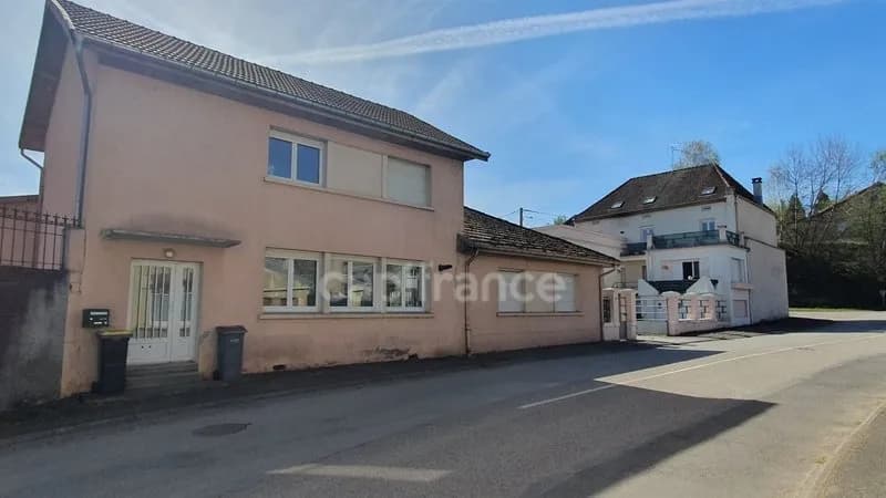Dpt Haute-Saône (70), à vendre proche de LUXEUIL LES BAINS immeuble - Photo 1