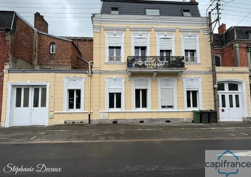 A VENDRE : IMMEUBLE DE RAPPORT À FORT POTENTIEL - CENTRE-VILLE DE FOURMIES (59) - Photo 1