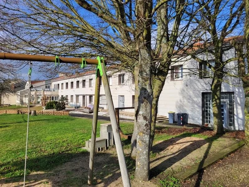 Immeuble à vendre SAINT LOUP LAMAIRE (79) Terrain aménagé 3340 m² - Photo 1