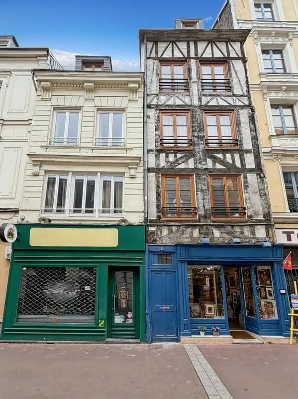 Rouen Hyper Centre Immeubles 11 F1 - 2 locaux commerciaux - Photo 1
