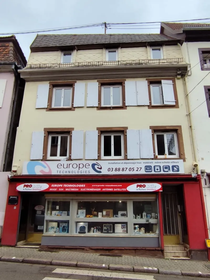 Immeuble de rapport avec local commercial - Fort potentiel d'investissement à Wasselonne - Photo 1