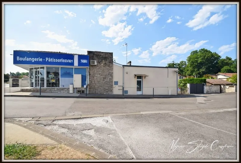 Immeuble de rapport à forte rentabilité à vendre DAX (40) de 300 m² proche du centre-ville - Photo 1