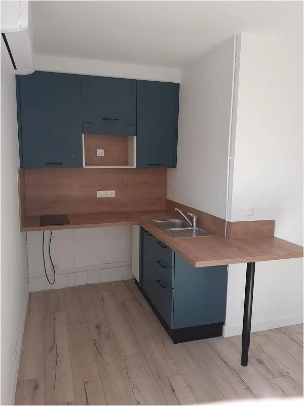 IMMEUBLE - Photo 1