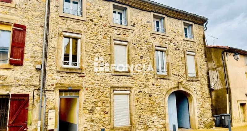 POUR INVESTIR : Immeuble de 3 logements à Saint-Félix-de-Lodez - Photo 1