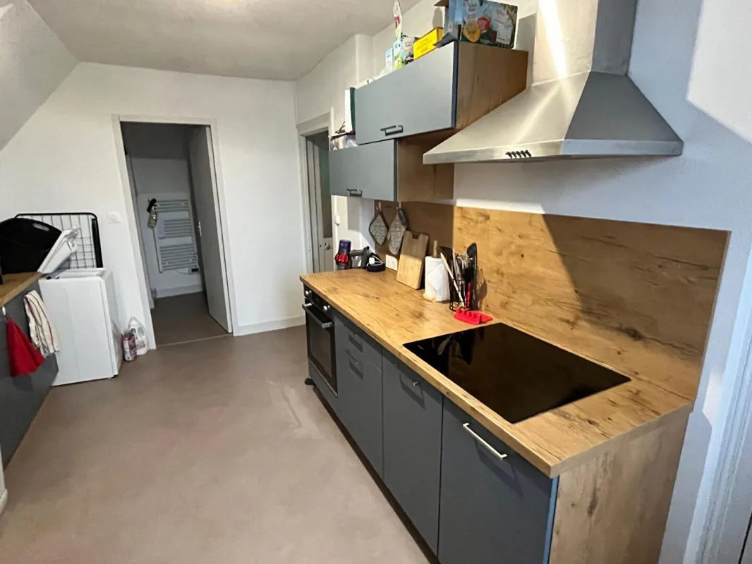 Immeuble Moulins 3 appartements + local 100 m2 + 2 garages + terrain - Photo 1