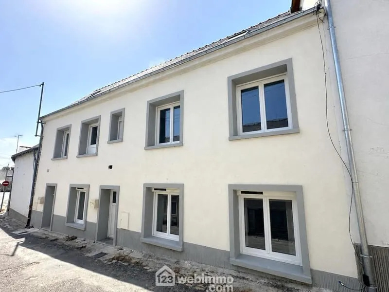 Immeuble - 96m² - Mazé-Milon - Photo 1