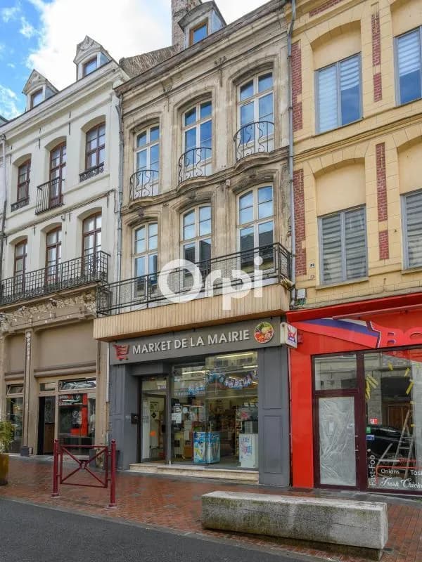 Bien Commercial À Vendre en centre ville - Photo 1