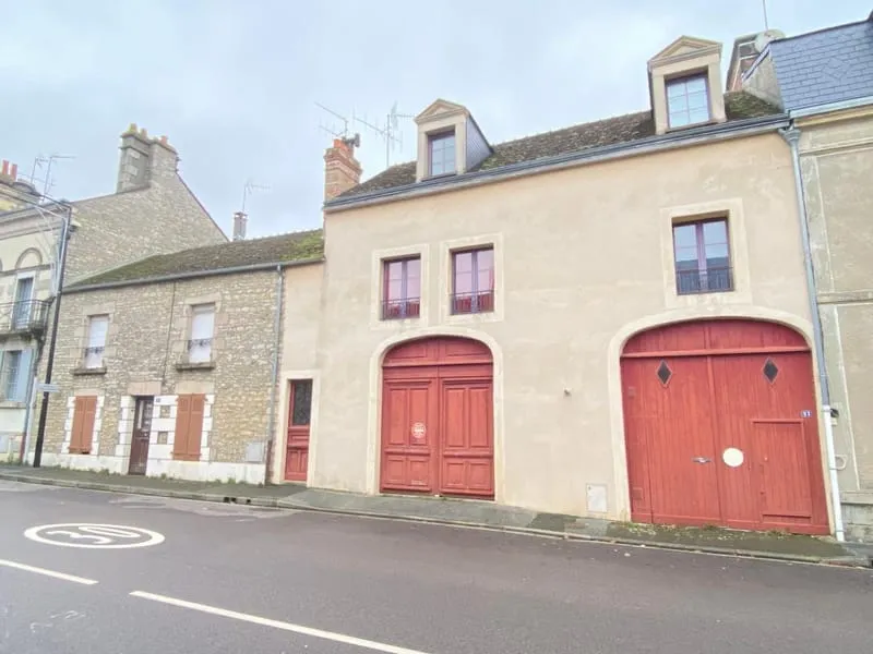 Vieux Courteille - ensemble immobilier offrant de nombreuses possibilités - Photo 1