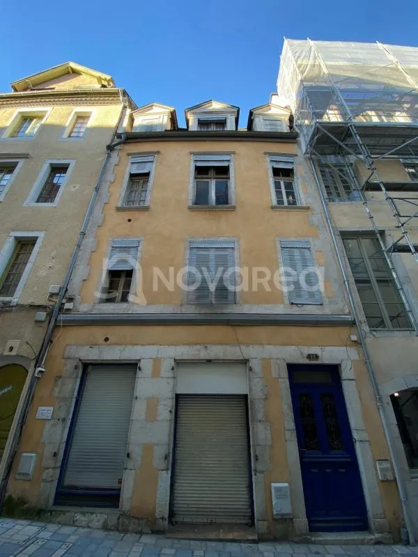 Immeuble - Photo 1