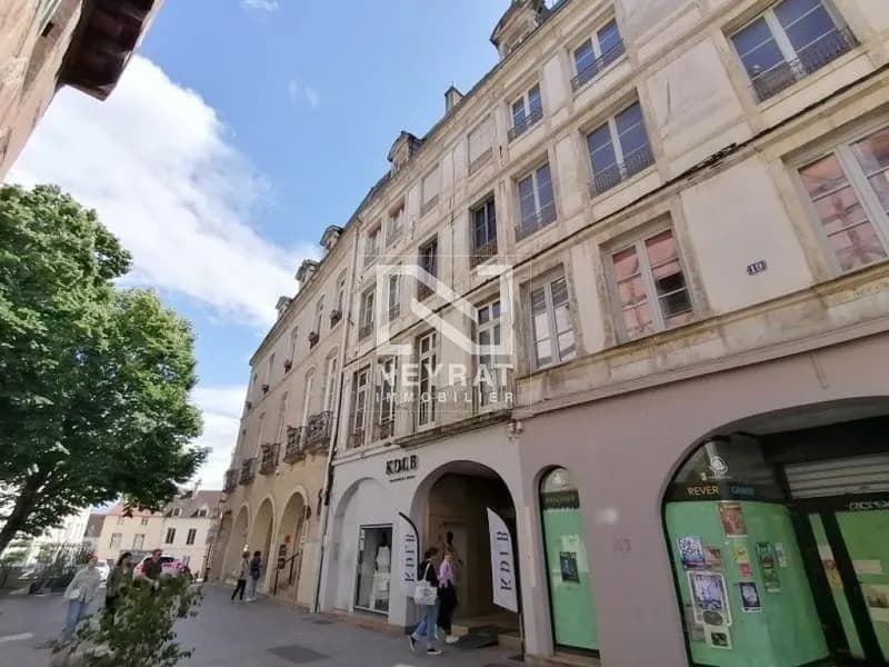 IMMEUBLE DE RAPPORT CENTRE VILLE - Photo 1