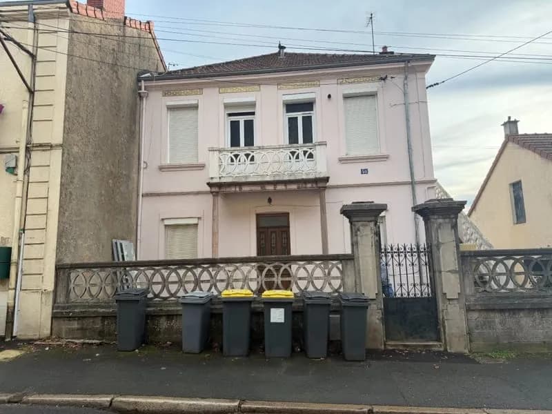 IMMMEUBLE 132 M2 LE CREUSOT - Photo 1