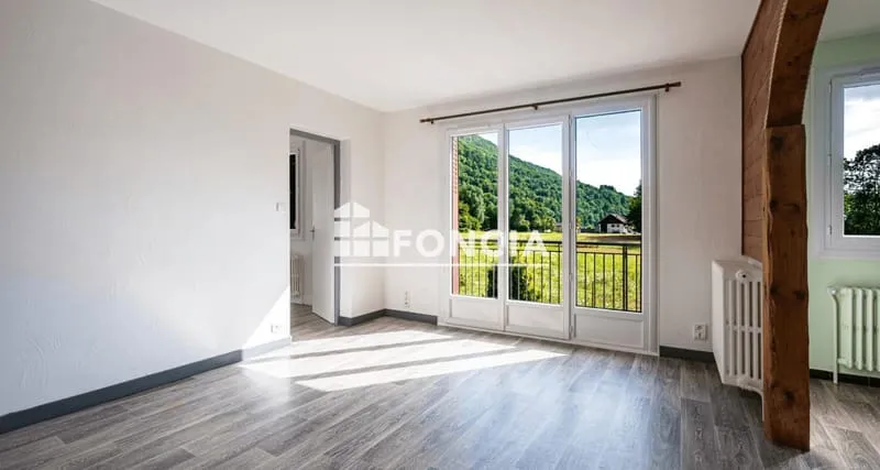 Ensemble immobilier avec potentiel locatif à Grignon, à proximité d'Albertville - Photo 1