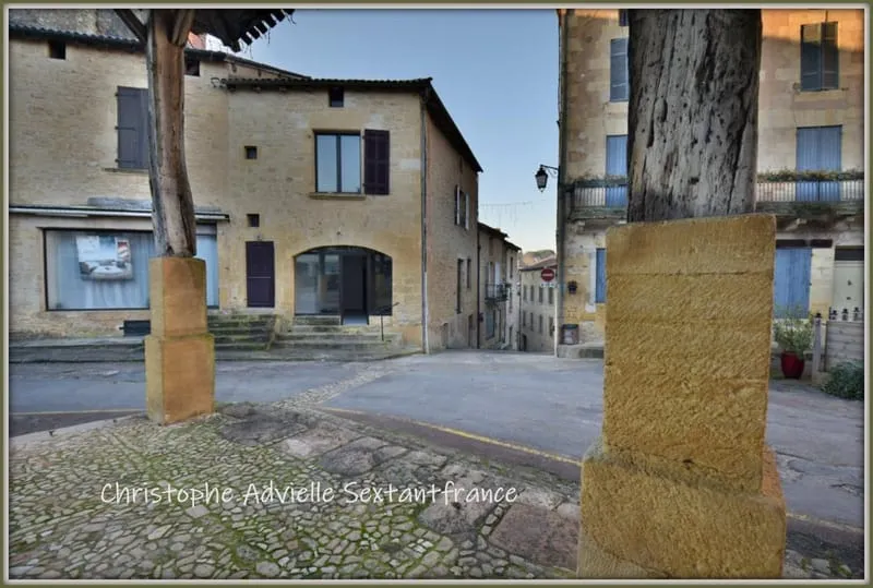 Immeuble - Photo 1