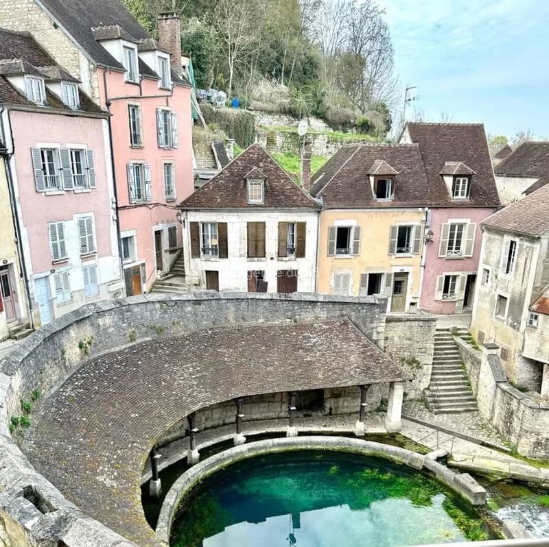 Maison - Immeuble - Centre historique - Vue Fosse Dionne - Photo 1