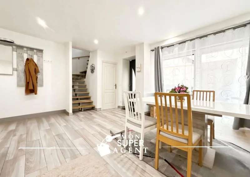 RARE SUR LE MARCHÉ : ENSEMBLE IMMOBILIER AUX PORTES DE MELUN, UNE OPPORTUNITÉ UNIQUE ! - Photo 1