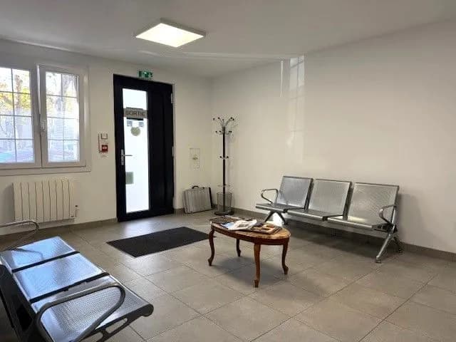 Immeuble - 395m ² - Photo 1