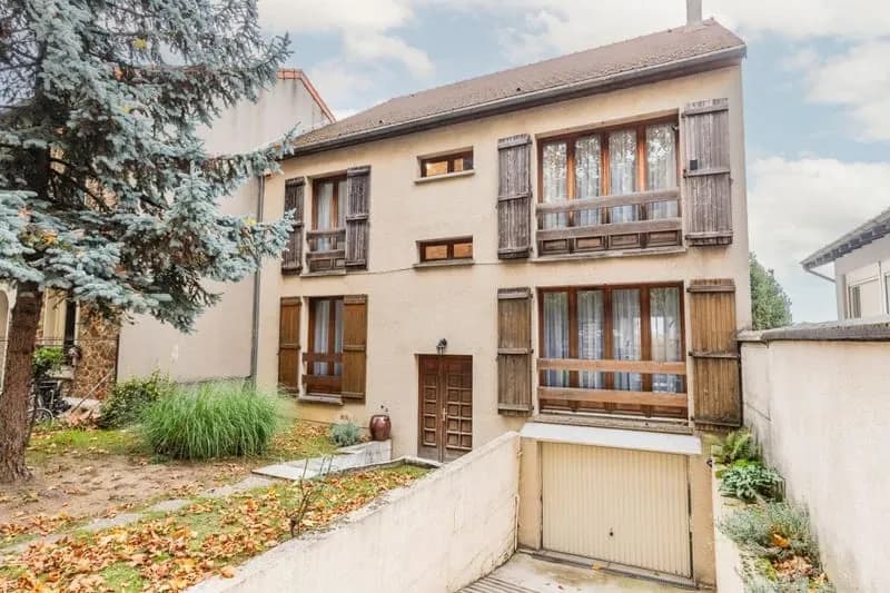 IMMEUBLE A USAGE D'HABITATION - Photo 1