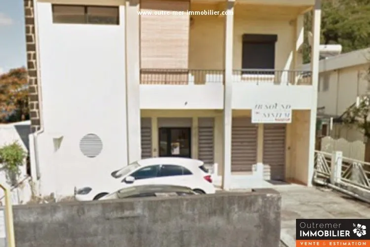 Immeuble de rapport avec logements et locaux commerciaux - Photo 1