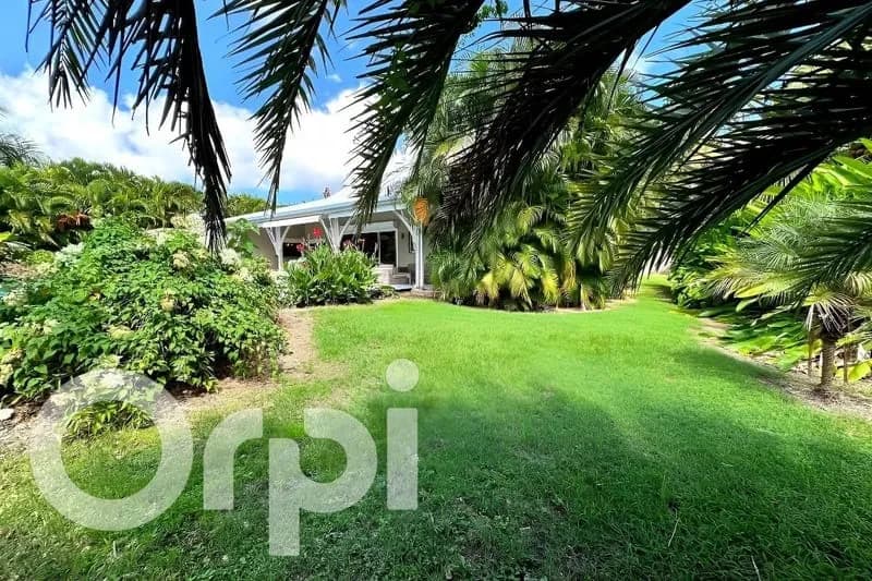 Ensemble immobilier Villa piscine + dépendance - Photo 1