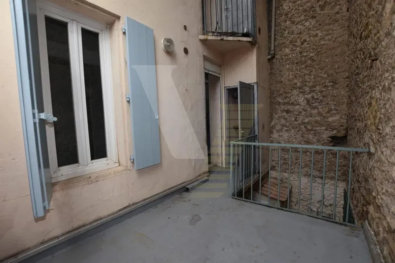 IMMEUBLE EN INVESTISSEMENT - Photo 1