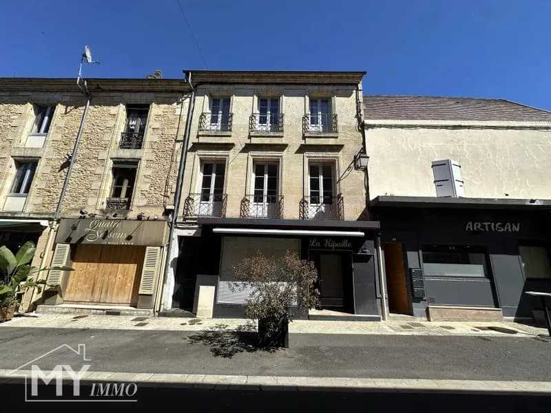 LALINDE : Immeuble de rapport rénové - Idéal investisseur ! - Photo 1