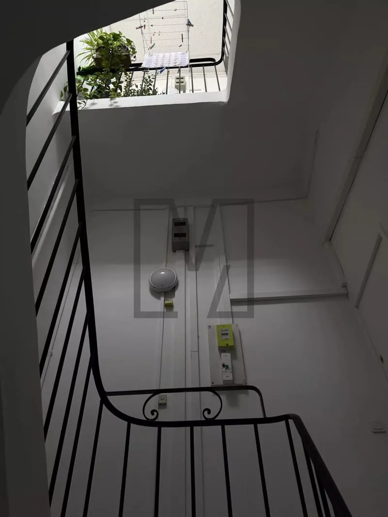 Immeuble rénové - Renta 8,27% - Photo 1