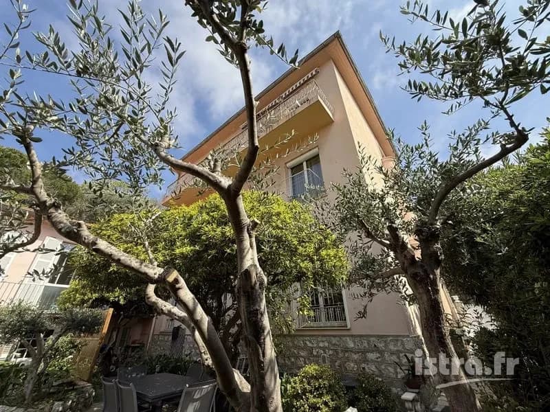 Nice Cimiez : Propriété de 435m² comprenant 6 appartements - Photo 1