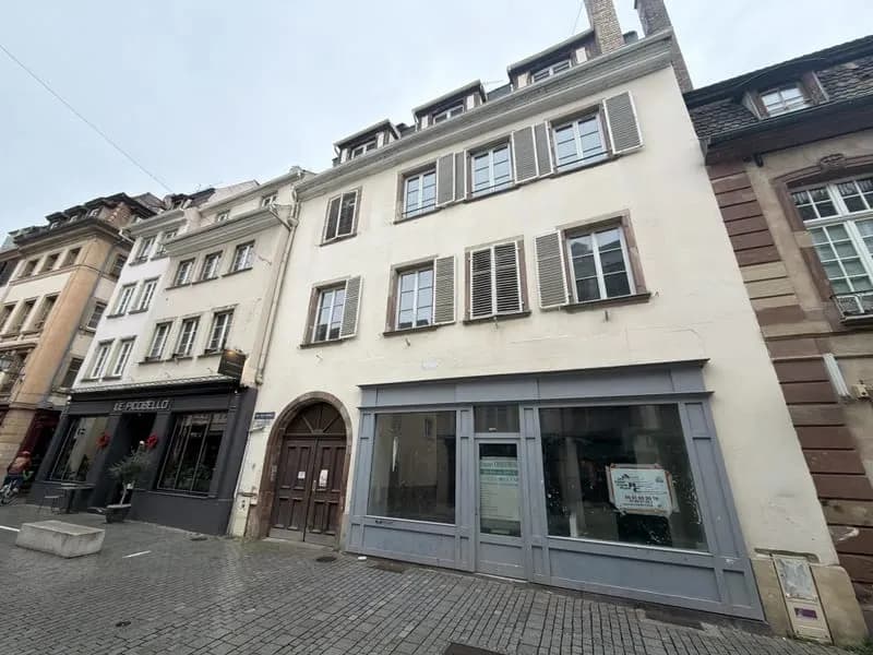 Hyper centre, ensemble immobilier de 1204,81m2 / 16 lots d'habitation - Photo 1