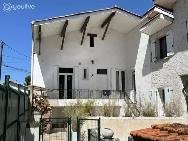 Royan La Garenne - Ensemble immobilier avec fort potentiel - Photo 1